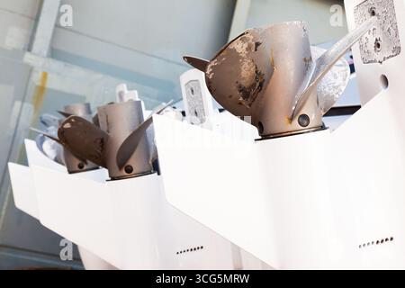 Propeller von Motoren für Motoryachten und Boote in Nahaufnahme. Stockfoto