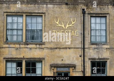 Stau-on-the-Wold, Cotswolds, England, Großbritannien The Stag Boutique Hotel. Stockfoto