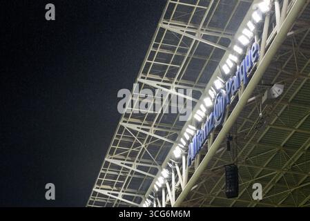 Sao Paulo, Brasilien. August 2025. SP - SAO PAULO - 08/26/2025 - BRASILIANISCHE MEISTERSCHAFT 2025 - SUB20 - FINALE, PALMEIRAS x BRAGANTINO - Regen vor dem Spiel, allgemeine Ansicht des Stadions Arena Allianz Parque für das Spiel zwischen Palmeiras und Bragantino für die brasilianische Meisterschaft A 2025. Foto: Anderson Romao/AGIF Credit: AGIF/Alamy Live News Stockfoto