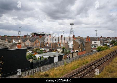 Cleethorpes, Großbritannien. August 2025. Blick auf das Stadion während des Spiels Grimsby Town FC gegen Manchester United FC Carabao Cup 2. Runde im Blundell Park, Cleethorpes, England, Großbritannien am 27. August 2025 Credit: Phil Duncan/Every Second Media Credit: Every Second Media/Alamy Live News Stockfoto