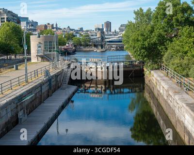 Die Schleuse des Lachine-Kanals am alten Hafen von Montreal, Kanada Stockfoto