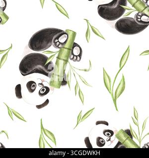 Niedliche Babypandas mit nahtlosem Muster aus grünem Bambus für Kinder. Handgezeichnete Illustration schwarz-weiß lustiger verspielter Bär. Skurril Stockfoto