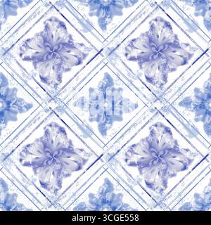 Aquarellflorales nahtloses Muster im mediterranen Stil, Nähte von alten Keramikfliesen in blauer Farbe mit Kratzern und Rissen. Lose abstrakte botanische Stockfoto