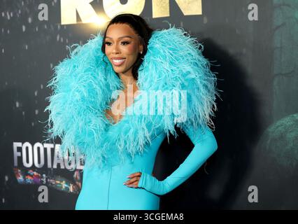 Los Angeles, Usa. August 2025. Am Mittwoch, den 27. August 2025, nimmt Bambi an der Los Angeles Premiere von Filmmaterial Films im TCL Chinese Theatre in der Hollywood-Sektion von Los Angeles Teil. Foto: Greg Grudt/UPI Credit: UPI/Alamy Live News Stockfoto