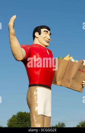 Metropolis, Illinois - USA - 24. Juni 2025: Big John Road Riese in Metropolis, Illinois, USA. Stockfoto