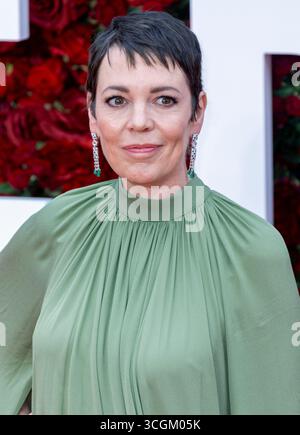 28. August 2025, London, England, UK - Olivia Colman nimmt an der Roses UK Premiere am Odeon Luxe Leicester Square Teil Stockfoto