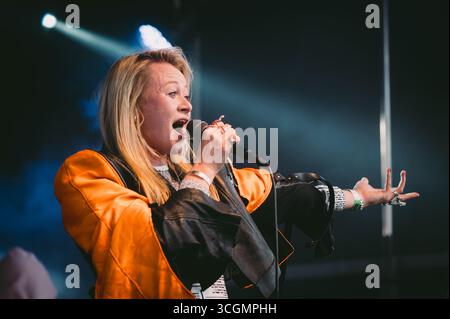 Sheffield, Großbritannien. August 2025. So gute Leistung beim Rock N Roll Circus Festival in Sheffield. Quelle: Thomas Jackson/Alamy Live News Stockfoto