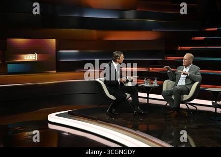 Markus Lanz li. mit Matthias Miersch 08/25 ihr Markus Lanz li. Und Matthias Miersch am 26. August 2025 in Markus Lanz , ZDF TV Fernsehen Talkshow Talkshow Talkshow Deutschland deutsch deutscher Mann Männer Politiker Politik SPD Fraktionschef Mann Italien Italienisch Italienisch-deutscher Moderator Fotografie Fotograf Journalismus Journalismus Journalismus Journalist Autor Autor Gastmoderator deutsch-italienischer Moderator Fotograf deutscher Politiker quer ganz freistellbar sitzend sprechend gestikuliert *** Markus Lanz li mit Matthias Miersch 08 25 Markus Lanz li und Matthias Lanz li Stockfoto