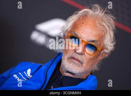 Alpine Executive Advisor Flavio Briatore während einer Pressekonferenz im Circuit Zandvoort, Holland. Bilddatum: Freitag, 29. August 2025. Stockfoto