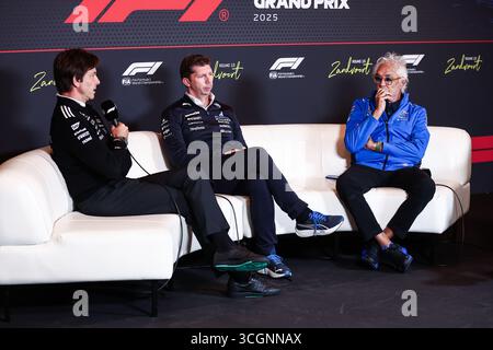 Zandvoort, Pays Bas. August 2025. WOLFF Susie, Managing Director der F1 Academy, Portrait, VOWLES James, Teamchef von Williams Racing, Portrait und BRIATORE Flavio (ita), Alpine F1 Team, Portrait Pressekonferenz während des Formel-1-Grand Prix 2025 Heineken Dutch, 15. Runde der FIA Formel-1-Weltmeisterschaft 2025 vom 29. Bis 31. August 2025 auf dem Zandvoort Circuit, in Zandvoort, Niederlande - Foto Eric Alonso/DPPI Live Media Stockfoto