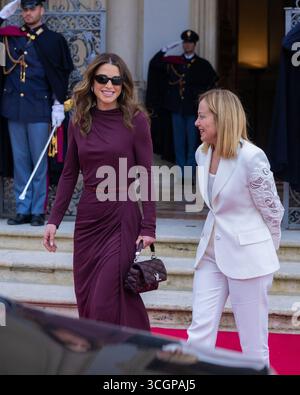 Jordanien. April 2025. Akte - Königin Rania während eines Höflichkeitsgesprächs mit der italienischen Premierministerin Giorgia Meloni am 9. April 2025 in Rom, Italien. Am 31. August feiert Königin Rania ihren 55. Geburtstag (geboren 1970). Foto: Balkis Press/ABACAPRESS.COM Credit: Abaca Press/Alamy Live News Stockfoto
