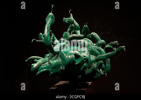 Ein Damien Hirst Skulptur aus der Ausstellung "Schätze aus dem Wrack Der Unglaublich", Palazzo di Grassi & Punta della Dogana, Venedig, Italien Stockfoto