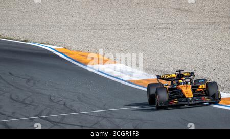 Niederlande, Niederlande. August 2025. N°81 Oscar Piastri aus McLaren Formel-1-Team während des Heineken Dutch Grand Prix 2025, Formel-1-Meisterschaft in den Niederlanden, 29. August 2025 Credit: Independent Photo Agency/Alamy Live News Stockfoto