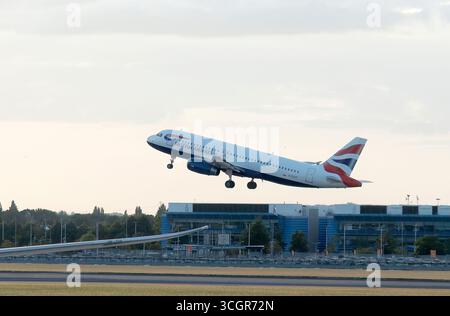 British Airways, Airbus A320-200, Flughafen Heathrow, London, England, Vereinigtes Königreich, Europa Stockfoto