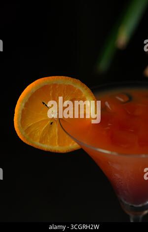 Auswahl köstlicher Lebensmittel Fotografie Sammlung – Pasta, Brot, Wraps, indisches Curry und Gourmet-Mahlzeiten Stockfoto