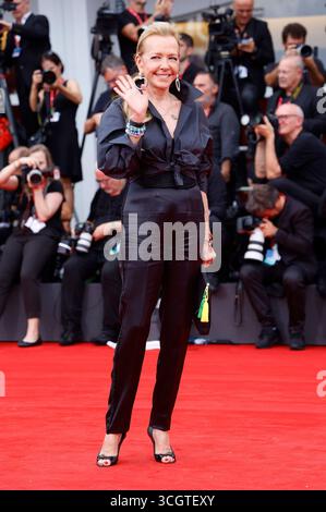 Caroline Scheufele bei der Premiere des Kinofilms nach der Jagd auf der Biennale di Venezia 2025 / 82. Internationale Filmfestspiele von Venedig im Palazzo del Cinema. Venedig, 29.08.2025 *** Caroline Scheufele bei der Premiere des Spielfilms nach der Jagd auf der Biennale di Venezia 2025 82 Venedig International Film Festival im Palazzo del Cinema Venedig, 29 08 2025 Foto:xD.xBedrosianx/xFuturexImagex After 5813 Stockfoto