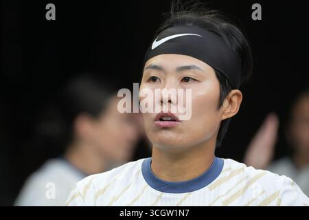 Seattle, Usa. August 2025. Der Mittelfeldspieler Ji so-Yun (91) von Seattle Reign FC tritt am 29. August 2025 im Lumen Field in Seattle, Washington, ein NWSL-Spiel gegen San Diego Wave FC ein. (Foto Nate Koppelman/SIPA USA) Credit: SIPA USA/Alamy Live News Stockfoto