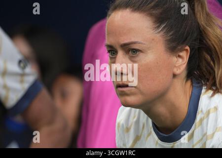 Seattle, Usa. August 2025. Lauren Barnes (3), Verteidiger des Seattle Reign FC, bereitet sich vor dem NWSL-Spiel gegen San Diego Wave FC am 29. August 2025 im Lumen Field in Seattle, Washington, vor. (Foto Nate Koppelman/SIPA USA) Credit: SIPA USA/Alamy Live News Stockfoto