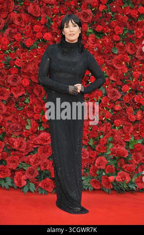 London, Großbritannien. August 2025. Zoe Chao bei der britischen Filmpremiere „The Roses“, Odeon Luxe Leicester Square, Leicester Square, am Donnerstag, den 28. August 2025 in London, England. CAP/CAN © CAN/Capital Pictures Credit: Capital Pictures/Alamy Live News Stockfoto