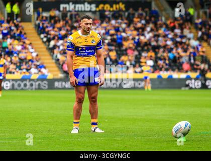 Rumpf, Großbritannien. 30. August 2025. Jake Connor von Leeds Rhinos während des Spiels der Betfred Super League Runde 24 Hull FC gegen Leeds Rhinos im MKM Stadium, Hull, Vereinigtes Königreich, 30. August 2025 (Foto: Richard Bierton/News Images) in Hull, Vereinigtes Königreich am 30. August 2025. (Foto: Richard Bierton/News Images/SIPA USA) Credit: SIPA USA/Alamy Live News Stockfoto