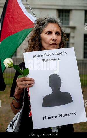 Am Mittwoch, den 27. August, veranstaltete die Londoner Freelance-Niederlassung der National Union of Journalists eine Mahnwache vor der Downing Street in London, um Jou zu ehren Stockfoto