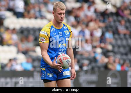 Rumpf, Großbritannien. 30. August 2025. MKM Stadium, West Park, Hull, East Yorkshire, 30. August 2025. Betfred Super League Hull FC gegen Leeds Rhinos Max Simpson von Leeds Rhinos Credit: Touchlinepics/Alamy Live News Stockfoto