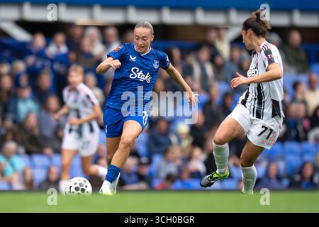 UK. 30. August 2025. Everton FC gegen Juventus FC ist für die Vorsaison geeignet. GOODISON PARK ENGLAND - 30. August 2025 Ornella Vignola aus Everton während der Vorsaison freundlich. Quelle: ALAN EDWARDS/Alamy Live News Stockfoto