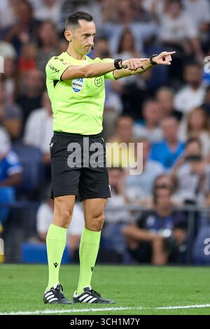 Madrid, Spanien. 30. August 2025. Der Schiedsrichter Jose Maria Sanchez Martinez reagierte am 30. August 2025 beim Spiel der La Liga EA Sport zwischen Real Madrid und RCD Mallorca. - 30/08/2025 - Spanien/Madrid/Madrid - LGM/Le Pictorium Credit: LE PICTORIUM/Alamy Live News Stockfoto