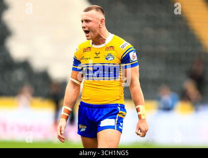 Rumpf, Großbritannien. 30. August 2025. Harry Newman von Leeds Rhinos während des Spiels der Betfred Super League Runde 24 Hull FC gegen Leeds Rhinos im MKM Stadium, Hull, Vereinigtes Königreich, 30. August 2025 (Foto: Richard Bierton/News Images) in Hull, Vereinigtes Königreich am 30. August 2025. (Foto: Richard Bierton/News Images/SIPA USA) Credit: SIPA USA/Alamy Live News Stockfoto