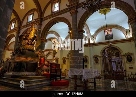 Oaxaca de Juarez, Mexiko - 26. Februar 2025: Kathedrale unserer Lieben Frau von der Himmelfahrt in Oaxaca de Juarez, Mexiko. Stockfoto