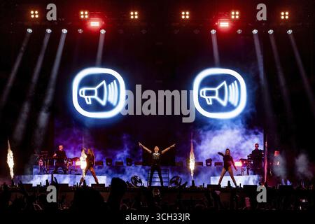 H. P. Baxxter, Sänger von Scooter live auf Rough and Dirty! Open Airs Tour in der Berliner Waldbühne am 29.08.2025 Stockfoto