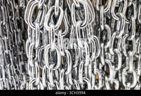 Detail einer Rolle Metallkette, Glieder, Sicherheit Stockfoto