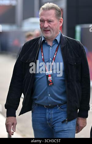 Zandvoort, Niederlande. 31. August 2025. ZANDVOORT, NIEDERLANDE - AUGUST 31: Jos Verstappen während des Formel 1 Grand Prix der Niederlande auf dem Circuit Zandvoort am 31. August 2025 in Zandvoort, Niederlande. (Foto: Vince Mignott/Alamy Live News) Stockfoto