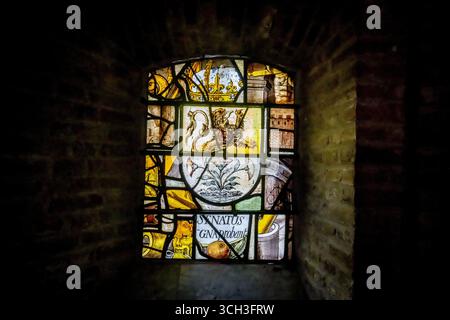 GOUDA: Das jahrhundertealte Rathaus von Gouda am Markt ist für eine zweijährige Renovierung bereit. Eine monumentale Megaoperation. ANP / Hollandse Hoogte / robin utrecht niederlande aus - belgien aus Stockfoto