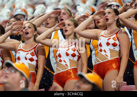 30. August 2025: Tennessee Volunteers Pride of the Southland Marching Band während des NCAA-Fußballspiels zwischen den University of Tennessee Volunteers und der Syracuse University Orange im Mercedes-Benz Stadium, Atlanta, GA Tim Gangloff/CSM Stockfoto