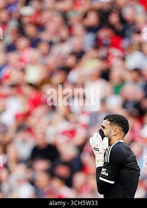 Arsenal Torhüter David Raya reagiert während des Premier League-Spiels in Anfield, Liverpool. Bilddatum: Sonntag, 31. August 2025. Stockfoto