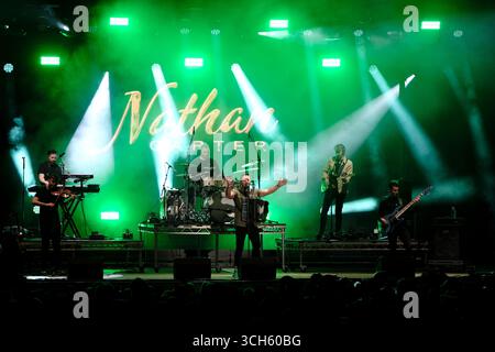 Jedburgh, Großbritannien. 31. August 2025. Nathan Carter trat am 30. August auf der Bühne des EdgeFest 2025 in Lilliardsedge nahe Jedburgh auf 2025. EdgeFest 2025, Musikfestival. Ein wachsendes Musikfestival in den schottischen Grenzen, das jetzt im dritten Jahr in Lilliardsedge in der Nähe von Jedburgh stattfindet. Musik und Unterhaltung für die ganze Familie, unter dem großen Dach. (Quelle: Rob Gray/Alamy Live News Stockfoto