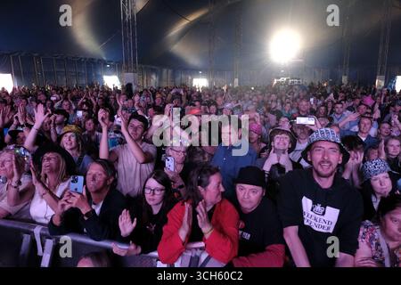 Jedburgh, Großbritannien. 31. August 2025. Nathan Carter trat am 30. August auf der Bühne des EdgeFest 2025 in Lilliardsedge nahe Jedburgh auf 2025. EdgeFest 2025, Musikfestival. Ein wachsendes Musikfestival in den schottischen Grenzen, das jetzt im dritten Jahr in Lilliardsedge in der Nähe von Jedburgh stattfindet. Musik und Unterhaltung für die ganze Familie, unter dem großen Dach. (Quelle: Rob Gray/Alamy Live News Stockfoto