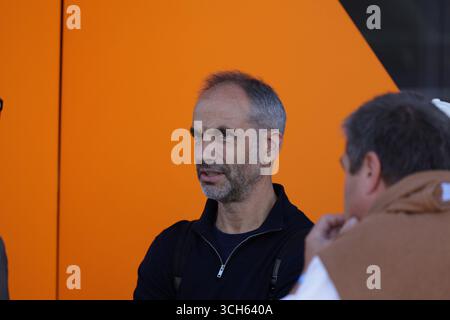Zandvoort, Niederlande. 31. August 2025. 31.08.2025, Circuit Park Zandvoort, Zandvoort, FORMEL 1 HEINEKEN DUTCH GRAND PRIX 2025, im Bild Adam Norris, Vater von Lando Norris (GBR), McLaren F1 Team Credit: dpa/Alamy Live News Stockfoto