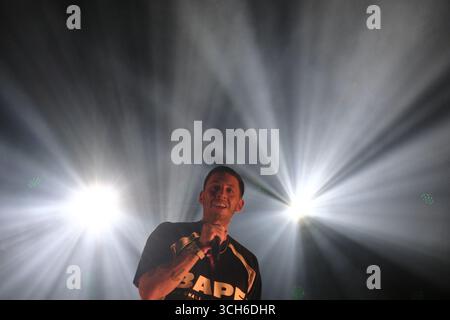 Jedburgh, Großbritannien. 31. August 2025. Beispiel tritt am zweiten Tag des EdgeFest 2025 in Lilliardsedge bei Jedburgh am 30. August 2025 auf. EdgeFest 2025, Musikfestival. Ein wachsendes Musikfestival in den schottischen Grenzen, das jetzt im dritten Jahr in Lilliardsedge in der Nähe von Jedburgh stattfindet. Musik und Unterhaltung für die ganze Familie, unter dem großen Dach. (Quelle: Rob Gray/Alamy Live News Stockfoto