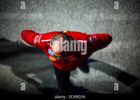 Niederlande, Niederlande. 30. August 2025. Ferrari Mechaniker, während des niederländischen GP, Zandvoort 28-31. August 2025. Formel-1-Weltmeisterschaft 2025. Quelle: Unabhängige Fotoagentur/Alamy Live News Stockfoto