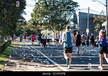 Der Sydney Marathon 2025 zog eine weltweite Gruppe von 35.000 Teilnehmern für seine erste Aufnahme als einer der Abbott World Marathon Majors an. Stockfoto