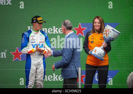 Niederlande, Niederlande. September 2025. Podium des Rennens: Oscar Piastri gewinnt den niederländischen GP vor Max Verstappen und Isack Hadjar, Zandvoort 28-31. August 2025. Formel-1-Weltmeisterschaft 2025. Quelle: Unabhängige Fotoagentur/Alamy Live News Stockfoto