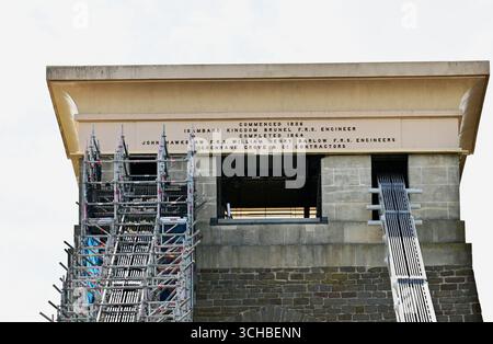 Bristol, Großbritannien. September 2025. Arbeiter, die wichtige Reparaturen an der weltberühmten Clifton Suspension mitbringen. Die Brücke ist am freitag, den 5. September für 3 Tage für den gesamten Verkehr geschlossen. Bildnachweis: Robert Timoney/Alamy Live News Stockfoto