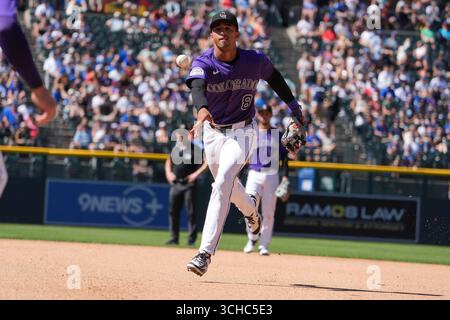 31 2025. August: Colorado zweiter Baseman Ryan Ritter (8) spielt während des Spiels zwischen den Chicago Cubs und den Colorado Rockies im Coors Field in Denver Co. David Seelig/Cal Sport Medi(Bild: © David Seelig/Cal Sport Media/Cal Sport Media)cx (Bild: © David Seelig/Cal Sport Media/Cal Sport Media) Stockfoto