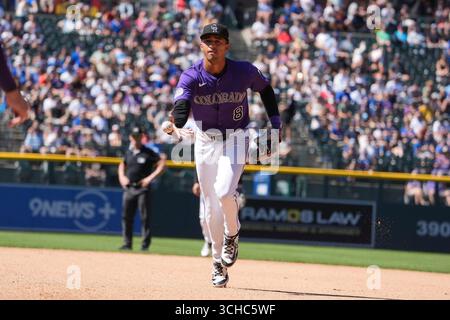 31 2025. August: Colorado zweiter Baseman Ryan Ritter (8) spielt während des Spiels zwischen den Chicago Cubs und den Colorado Rockies im Coors Field in Denver Co. David Seelig/Cal Sport Medi(Bild: © David Seelig/Cal Sport Media/Cal Sport Media)cx (Bild: © David Seelig/Cal Sport Media/Cal Sport Media) Stockfoto