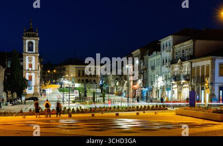 Abendfoto von Av Carvalho Araujo, Vila Real, Portugal Stockfoto