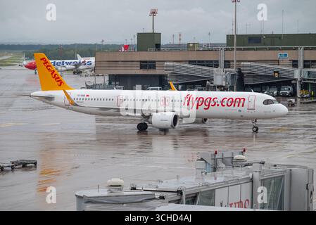 Zürich Schweiz - 2. August. 2025: Pegasus Airbus A321 NEO am Flughafen Stockfoto