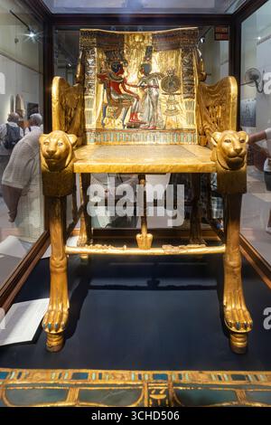 Ägyptisches Museum (Museum Kairo), vergoldeter hölzerner Thron von Tutanchamun (Tutanchamun), aus dem Tal der Könige, Kairo, Ägypten, Nordafrika, Afrika Stockfoto