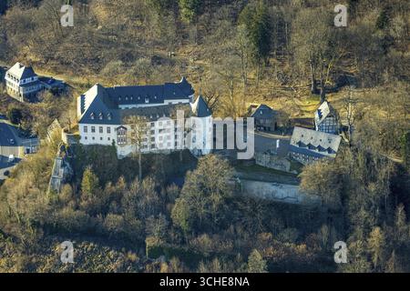 Luftaufnahme, Schloss Bilstein, Jugendherberge und historische Sehenswürdigkeit, Bilstein, Lennestadt, Sauerland, Nordrhein-Westfalen, Deutschland, Castle, DE, DJH Sie Stockfoto